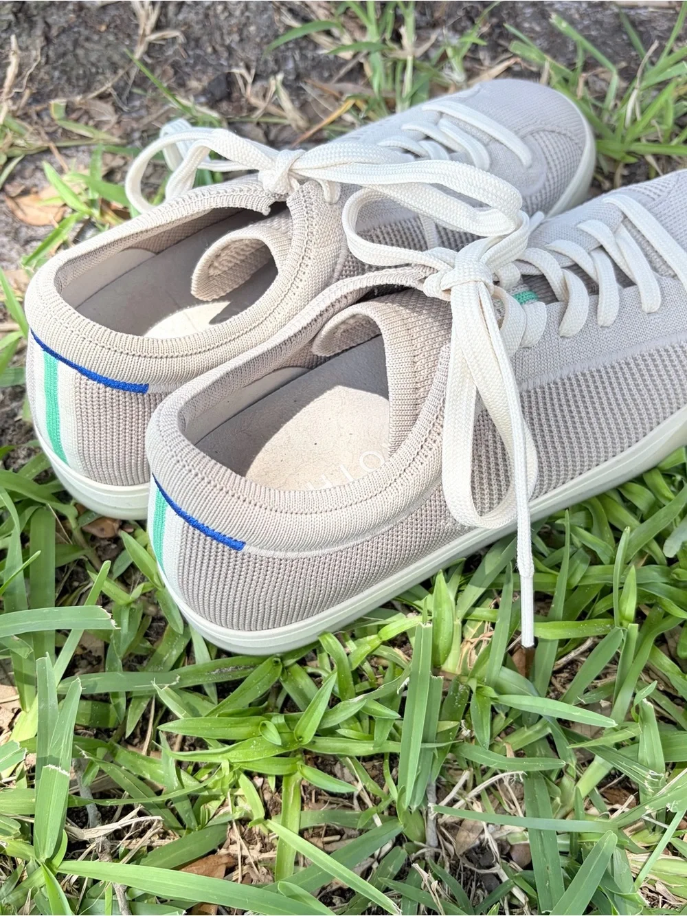 Rothy's size e8 women’s Knit the Lace-Up Sneakers